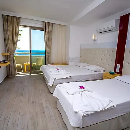 Hotel Defne