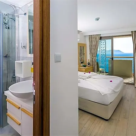 Hotel Defne